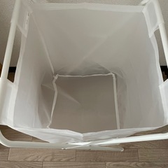 IKEA ランドリーバスケットの画像