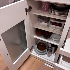 相談中　12/9-24限定　カップボード　 食器棚の画像