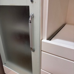 相談中　12/9-24限定　カップボード　 食器棚の画像