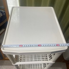 ４段カゴ 
ラックの画像