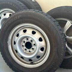 ★取りに来てくれる方限定★スタッドレスタイヤ4本セットDUNLOPの画像