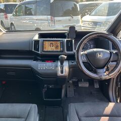 ホンダ　ステップワゴンスパーダ　Ｓ　車検付令和９年１月　ナビ　テレビ　バックカメラ　後席モニター　ＥＴＣ　ＮＯ２４６７の画像