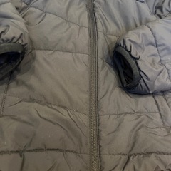 adidas中綿アウター130cmの画像