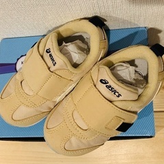 新品　asics スニーカー　スクスク　15cmの画像
