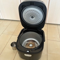 【お取引中】アイリスオーヤマ炊飯器5合炊きの画像