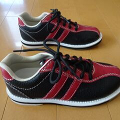 女性用のボーリングシューズです。サイズ22.5の画像