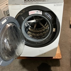 石2511-664 Panasonic洗濯機乾燥機NA-VX3700L 2017年製　10kg キズ汚れ有りの画像