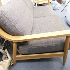 木製フレーム 2人掛けソファの画像