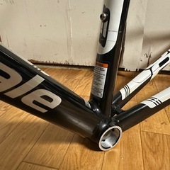 キャノンデール　cCAAD8 フレーム　※同じグレードくらいのロードフレームとトレードしてくれる方探してます！の画像