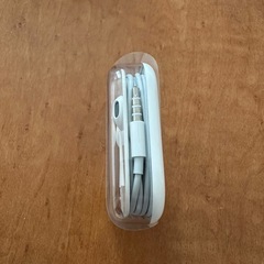 イヤホン iphone 純正の画像