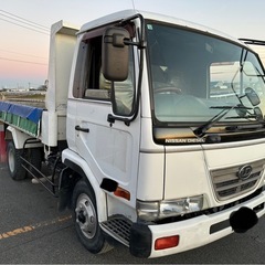 日産ディーゼル　4トンダンプの画像