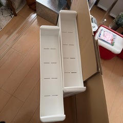 お譲りします！プラスチック製スキマ収納 2台セットの画像