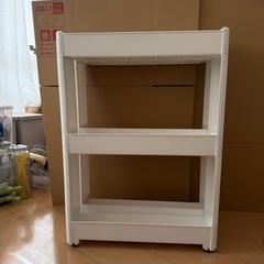 お譲りします！プラスチック製スキマ収納 2台セットの画像