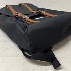 M【中古品】美品 Herschel リトル アメリカ リュック 30L 黒 通勤 通学 大容量 バッグの画像