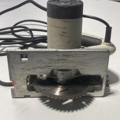  店頭引き渡し 中古 DCM 電気まるのこ T-C-147 動作確認済 コード修復跡あり 工具の画像