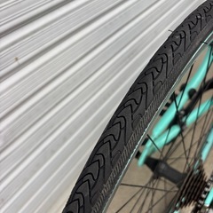 【整備士による点検済み】　☆前後中古タイヤ☆   　ビアンキ　クロスバイク　防犯登録料込価格︎‼︎の画像