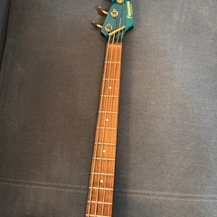 Fernandes ベースの画像