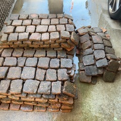 アンティークレンガ　汚れあり　未使用　20枚ほどの画像