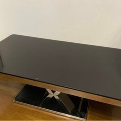 リビングガラステーブルの画像