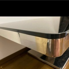 リビングガラステーブルの画像