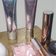 化粧&化粧水&アイシャドウの画像
