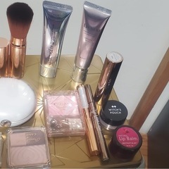 化粧&化粧水&アイシャドウの画像