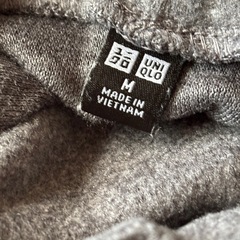 ユニクロ　レディース　ヒートテック　サイズM　の画像