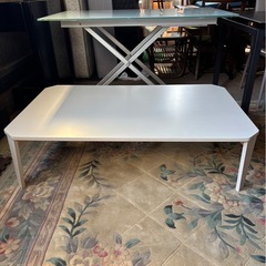 センターテーブルの画像