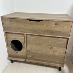 猫　キャビネット　棚　トイレ隠しの画像