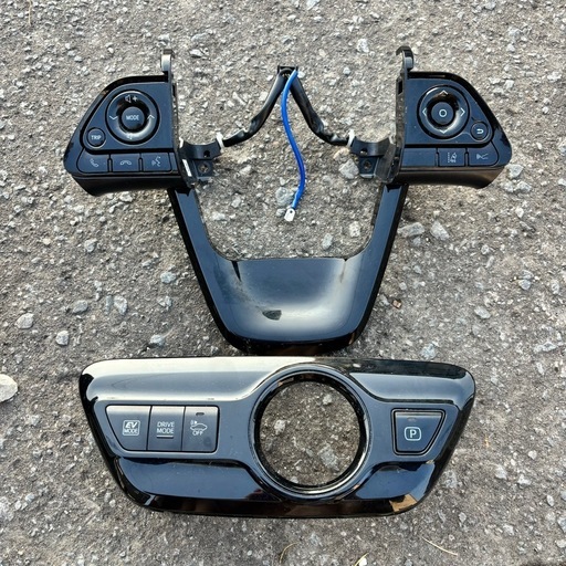 50プリウス シフトパネル・ステアリングパネル