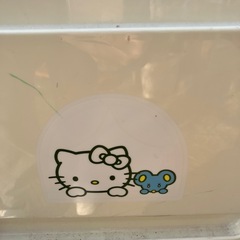ハローキティ収納棚の画像
