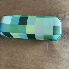 メガネケース(チャック方式)未使用の画像