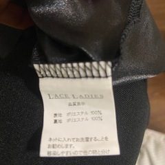 黒総レースドレスの画像