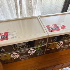 A4サイズ　starwars 棚　2つセットの画像