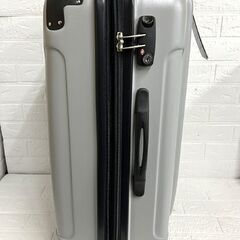 ☆新品 グリフィンランド 24インチ Mサイズ キャリーケース ライトシルバー 使用目安4～7泊 TSAロック 軽量 シングルキャスター ☆札幌市 白石店 の画像