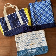 子供用バッグ3点の画像