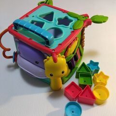 赤ちゃんからの幼児玩具の画像