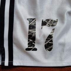 サッカー　ユニフォームの画像