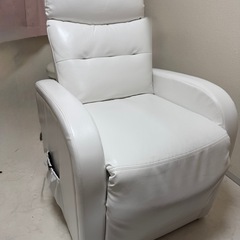 SISTA 電動リクライニングチェア　施術　の画像