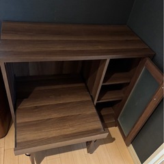 【無料！】食器棚の画像