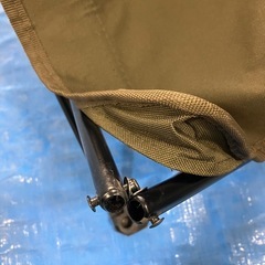 折りたたみ椅子
の画像