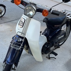 HONDAスーパーカブ50ccネイビーの画像