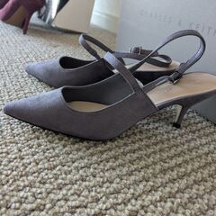 CHARLES & KEITHのパンプス（24cm）の画像