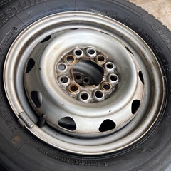 スタッドレスタイヤ  マルチホイールの画像