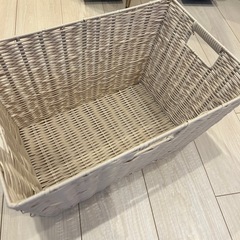 ニトリ　収納バスケットの画像