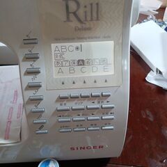 シンガ-ミシンＲｉｌｌdluxの画像
