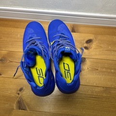 アンダーアーマー　バッシュ
の画像