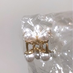 【受付終了】花 ヘアクリップ　白の画像