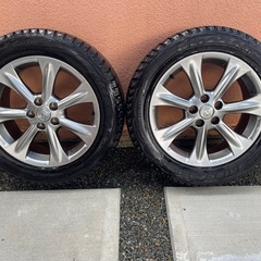 スタッドレスタイヤの画像