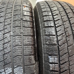 30プリウス　スタッドレスの画像